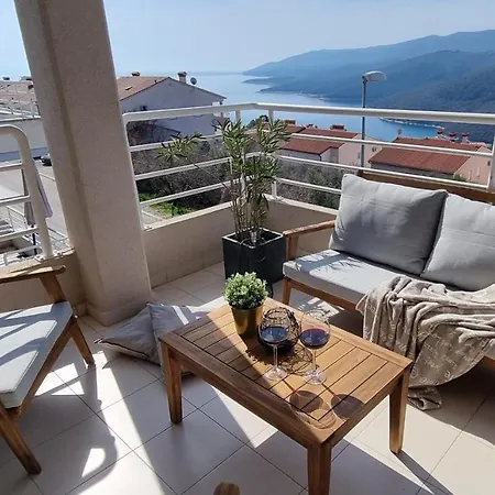 Apartman Cami -stylish With A Beautiful Seaview Rabac