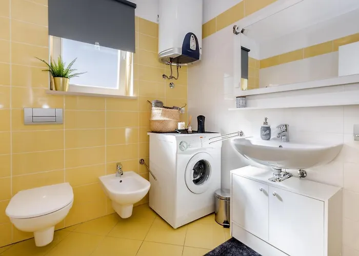 Cami -stylish With A Beautiful Seaview