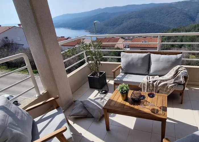 Cami -stylish With A Beautiful Seaview Appartement