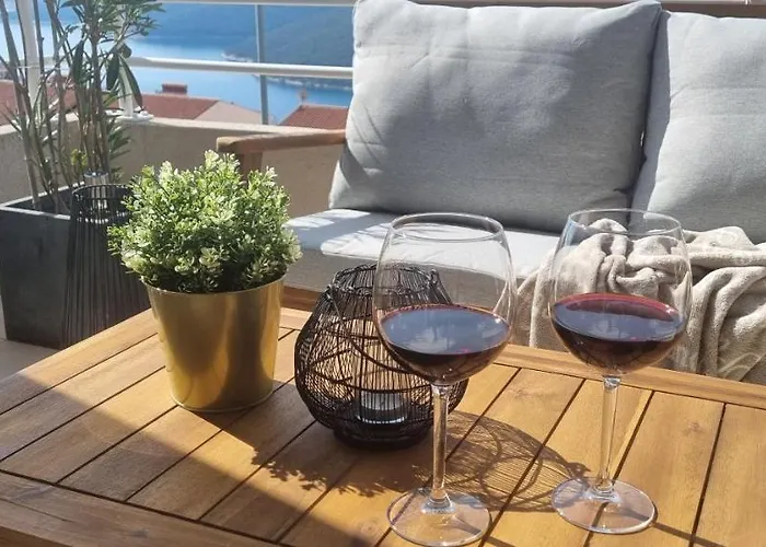 Cami -stylish With A Beautiful Seaview Rabac