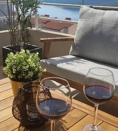 Cami -stylish With A Beautiful Seaview Rabac